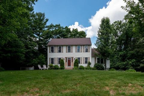 14 Downs Rd, Douglas, MA 01516 photo 2
