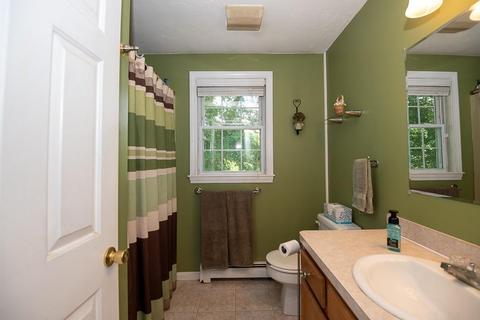 14 Downs Rd, Douglas, MA 01516 photo 17