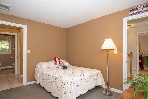 14 Downs Rd, Douglas, MA 01516 photo 14