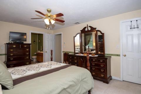 14 Downs Rd, Douglas, MA 01516 photo 16