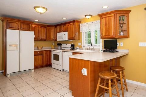 14 Downs Rd, Douglas, MA 01516 photo 7