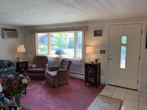 120 Estes St, Everett, MA 02149 photo 2