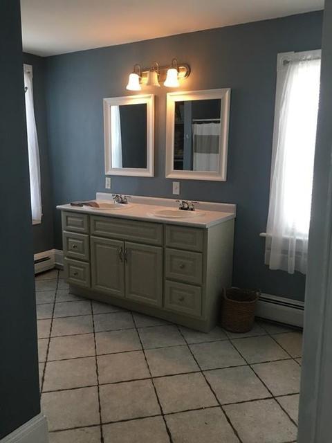 20 Moore St, Chicopee, MA 01013 photo 17