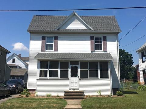 20 Moore St, Chicopee, MA 01013 photo 1