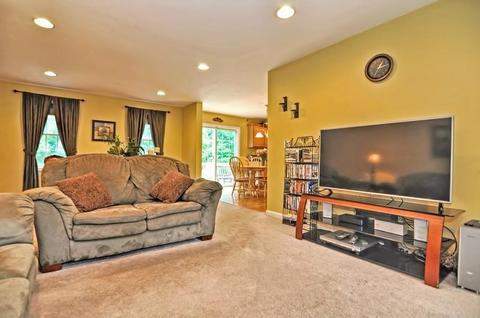 51 Maple St, Raynham, MA 02767 photo 11
