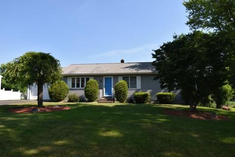 45 Plain St, Easthampton, MA 01027 photo 3