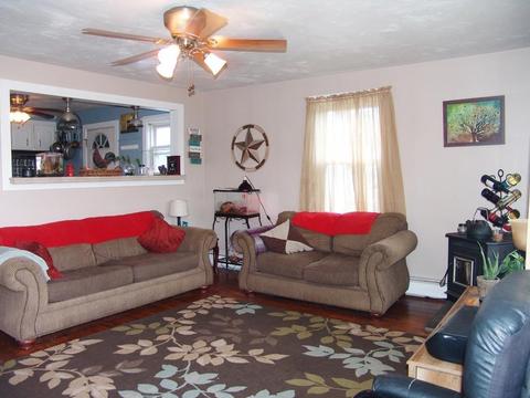 3 N Anthony Dr, Acushnet, MA 02743 photo 4