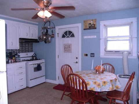 3 N Anthony Dr, Acushnet, MA 02743 photo 5