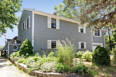 256 Monomoscoy Rd, Mashpee, MA 02649 photo 1