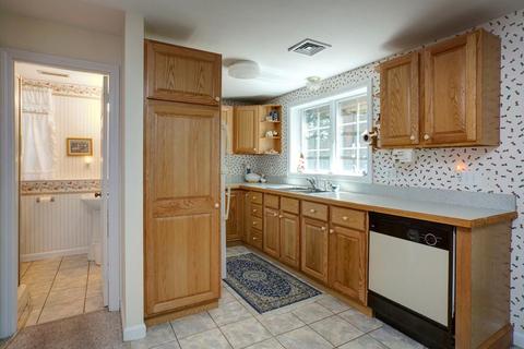 256 Monomoscoy Rd, Mashpee, MA 02649 photo 12