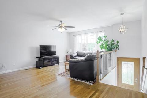 4652 N Main St, Fall River, MA 02720 photo 5