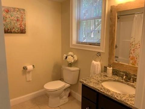 21 Arbutus St, Worcester, MA 01604 photo 16