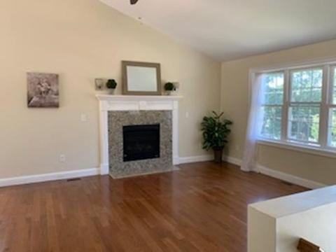 21 Arbutus St, Worcester, MA 01604 photo 10