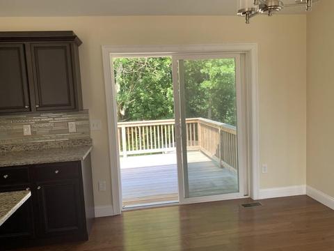 21 Arbutus St, Worcester, MA 01604 photo 11