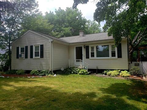 206 Balboa Dr, Springfield, MA 01119 photo 1