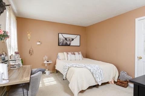362 High St, Hanson, MA 02341 photo 25