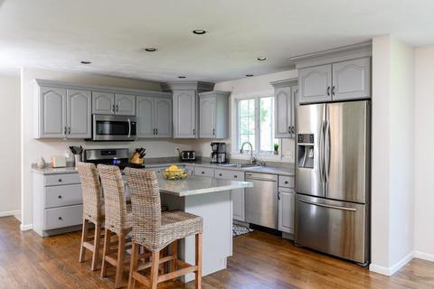 362 High St, Hanson, MA 02341 photo 8