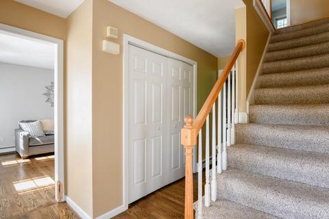 362 High St, Hanson, MA 02341 photo 4