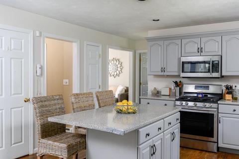 362 High St, Hanson, MA 02341 photo 13