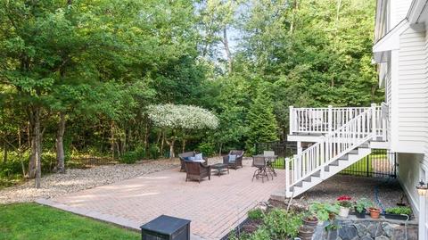 20 Regency Dr, Dracut, MA 01826 photo 12