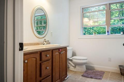 20 Regency Dr, Dracut, MA 01826 photo 17