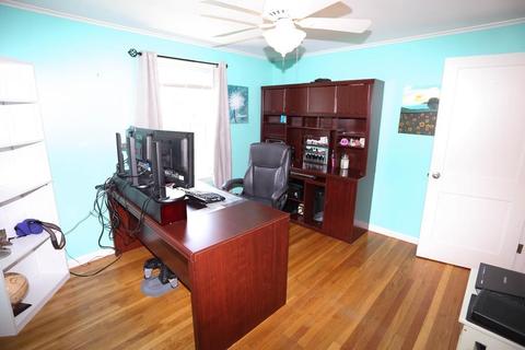 33 Sandra Ave, Chicopee, MA 01020 photo 15