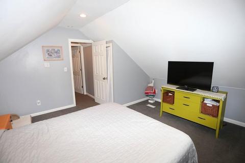 33 Sandra Ave, Chicopee, MA 01020 photo 16