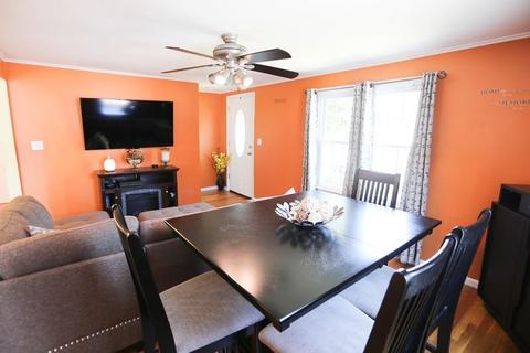 33 Sandra Ave, Chicopee, MA 01020 photo 10