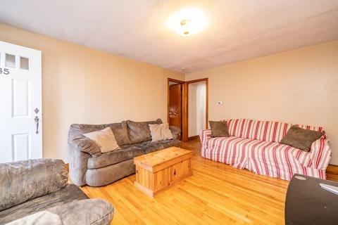 45 Ducharme Ave, Chicopee, MA 01013 photo 13