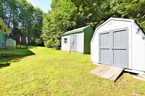 12 Maxwell, Derry, NH 03038 photo 8