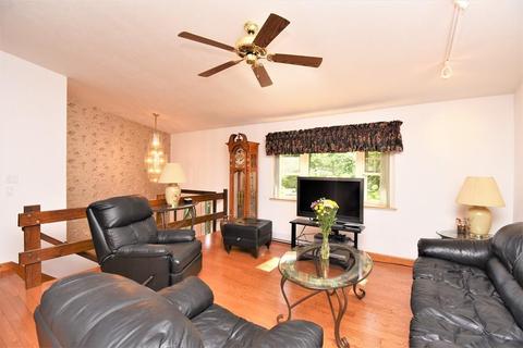 12 Maxwell, Derry, NH 03038 photo 20