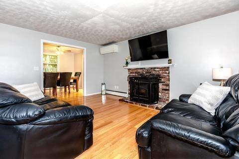 269 Great Rd, Maynard, MA 01754 photo 6