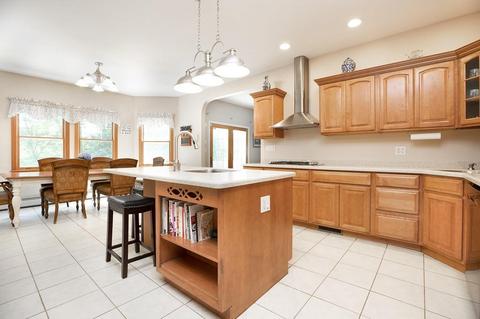 119 Plain St, Braintree, MA 02184 photo 3