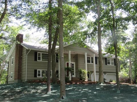 2 Lois Dr, Walpole, MA 02081 photo 2