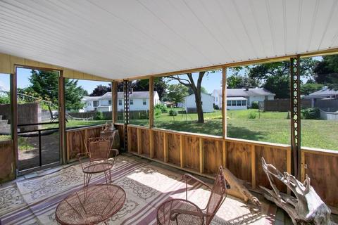 127 Cobb Ave, Chicopee, MA 01013 photo 20