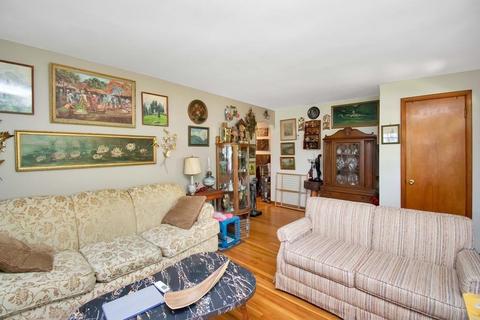 127 Cobb Ave, Chicopee, MA 01013 photo 8