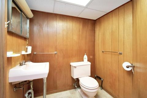 127 Cobb Ave, Chicopee, MA 01013 photo 18