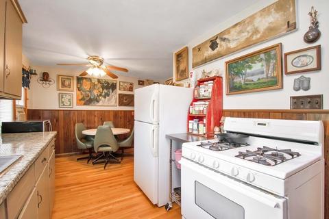127 Cobb Ave, Chicopee, MA 01013 photo 4