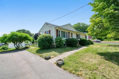 127 Cobb Ave, Chicopee, MA 01013 photo 22