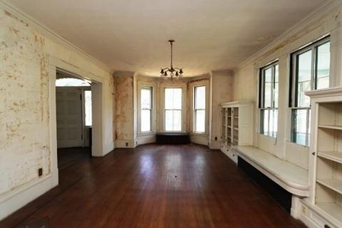 140 Oak St, Springfield, MA 01151 photo 10