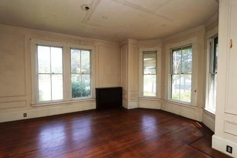 140 Oak St, Springfield, MA 01151 photo 11