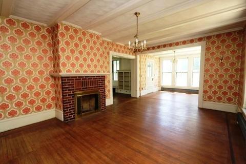 140 Oak St, Springfield, MA 01151 photo 28