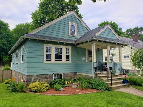 16 Ash St, Dedham, MA 02026 photo 1