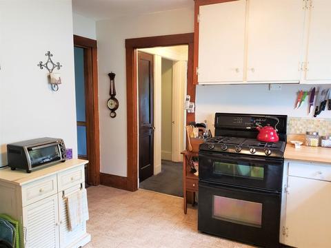16 Ash St, Dedham, MA 02026 photo 12