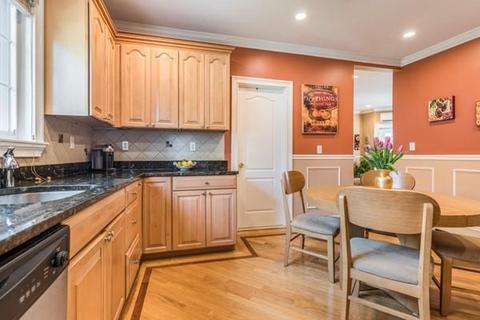 5 Charles St #1, Wakefield, MA 01880 photo 8