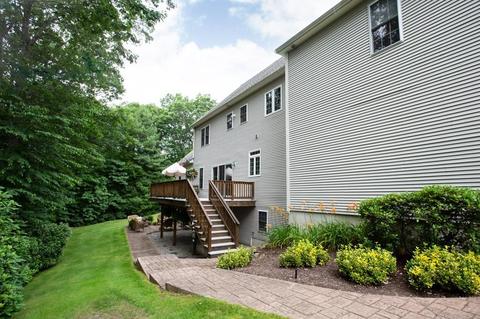 10 Dudley Rd, Mendon, MA 01756 photo 18