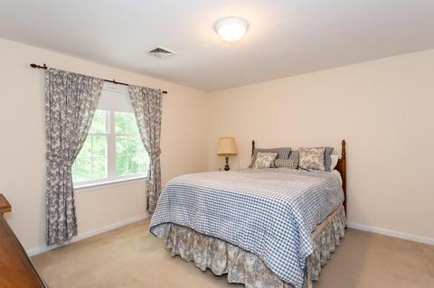 10 Dudley Rd, Mendon, MA 01756 photo 21
