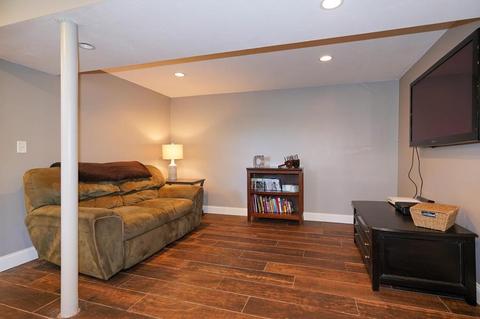 8 Welsh St, Hudson, MA 01749 photo 18