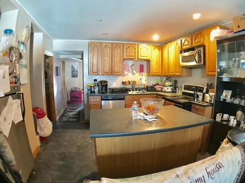 4 Eddy St, Webster, MA 01570 photo 2