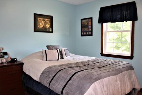 17 Taft Dr, Franklin, MA 02038 photo 13